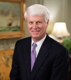 Phillip Philbin headshot